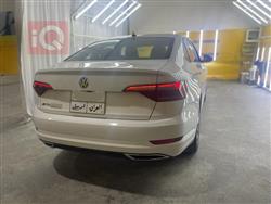 ڤۆڵکسواگن جێتا